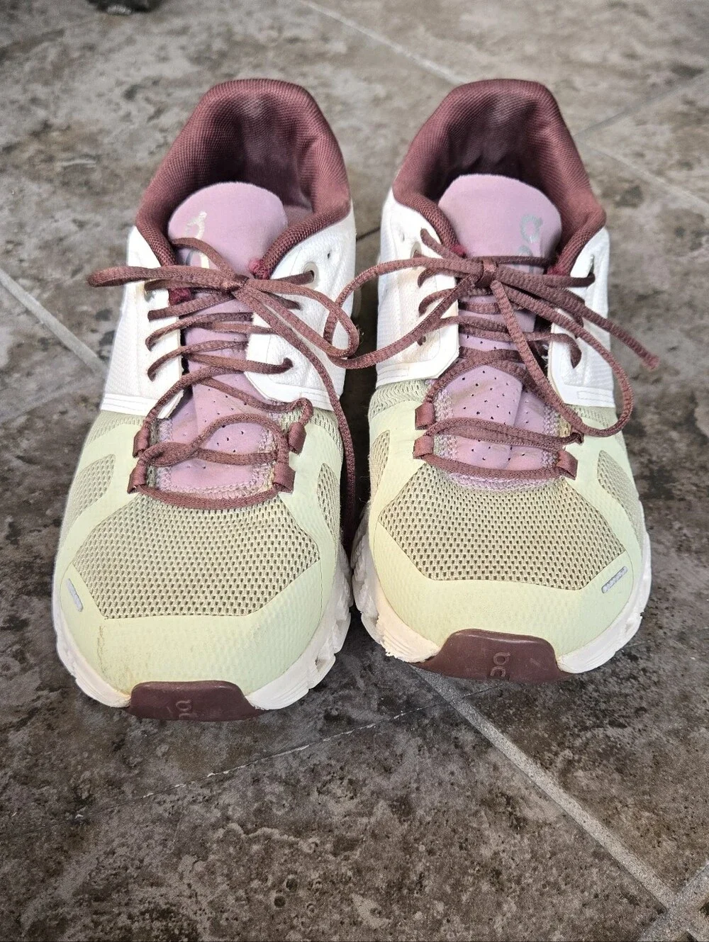 On Cloud 5 Running Shoes Sneakers Ice Haze White Green Plum Size 7.5 - Picture 2 of 14
